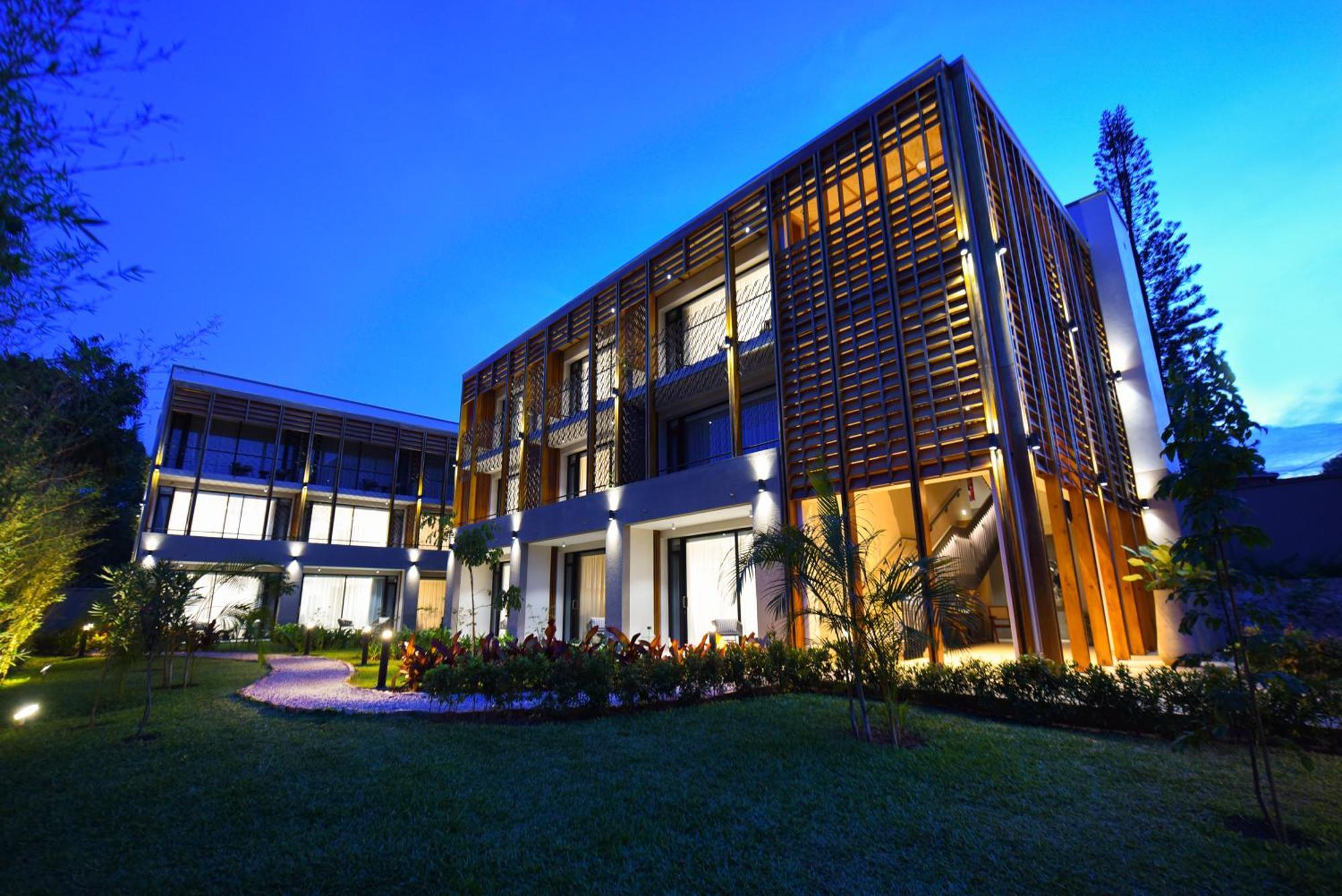 Le Petit Village Boutique Hotel & Spa 캄팔라 외부 사진