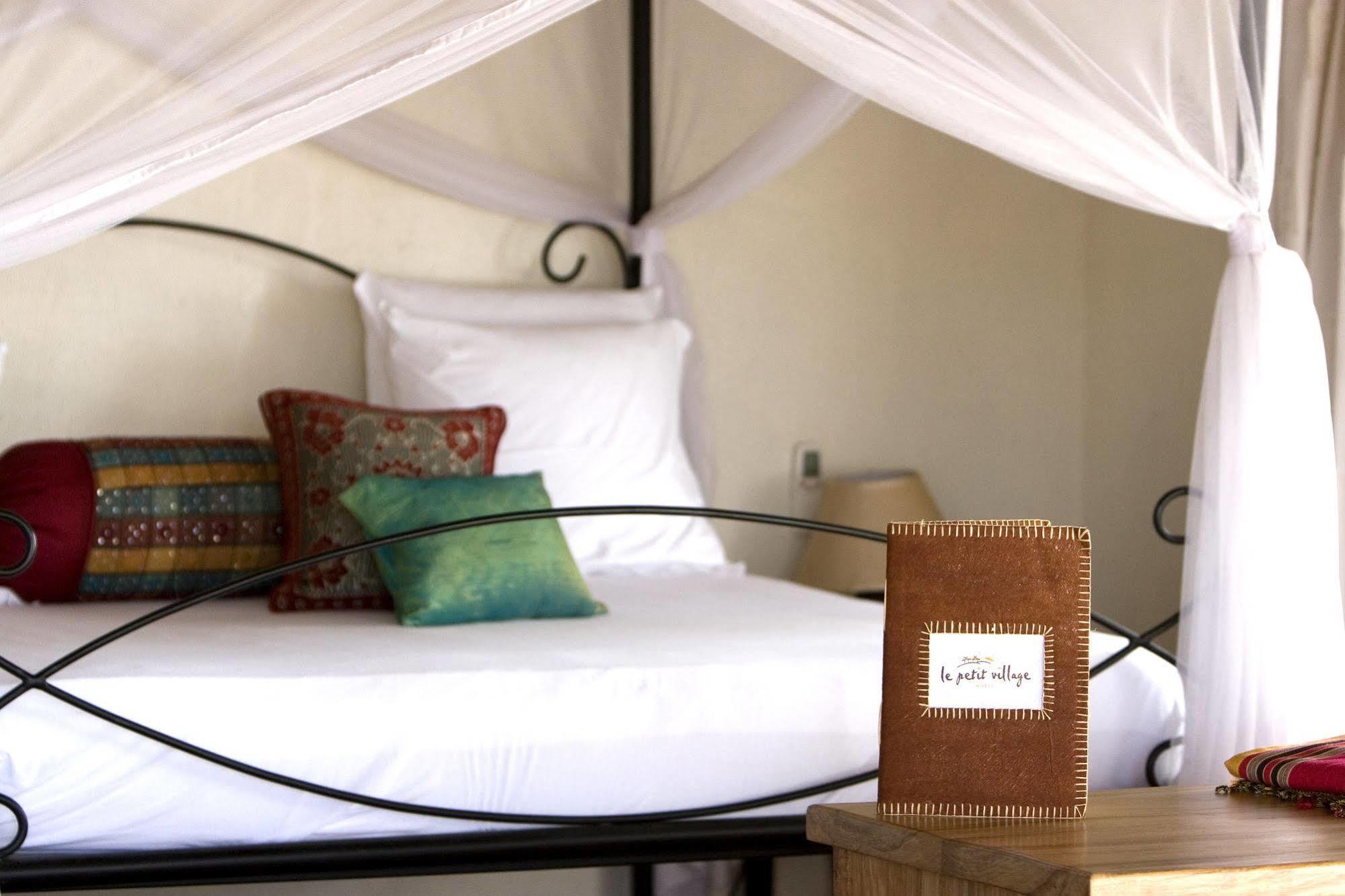 Le Petit Village Boutique Hotel & Spa 캄팔라 외부 사진
